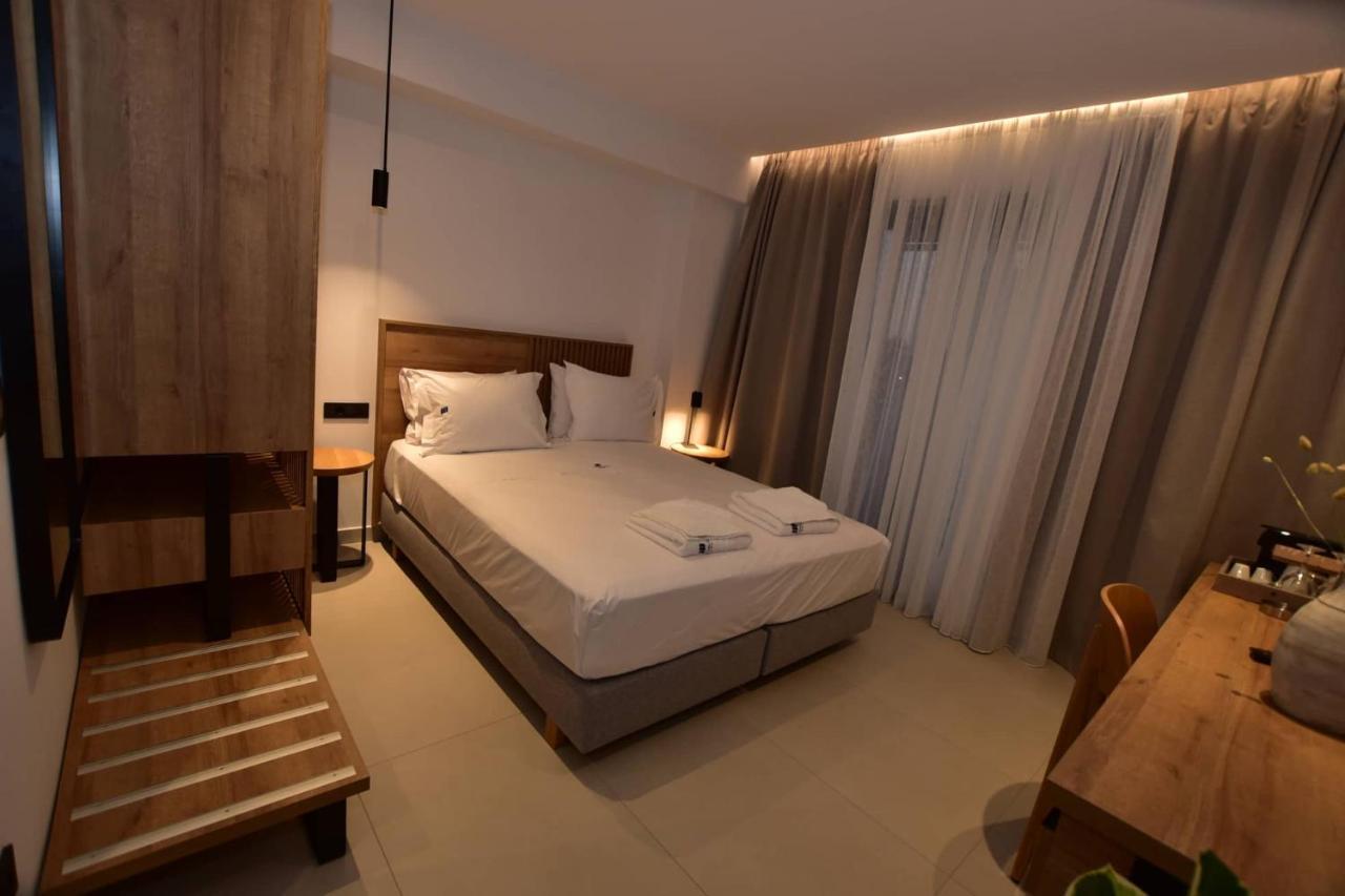 Mediterranean Dream Palaiochora Ngoại thất bức ảnh