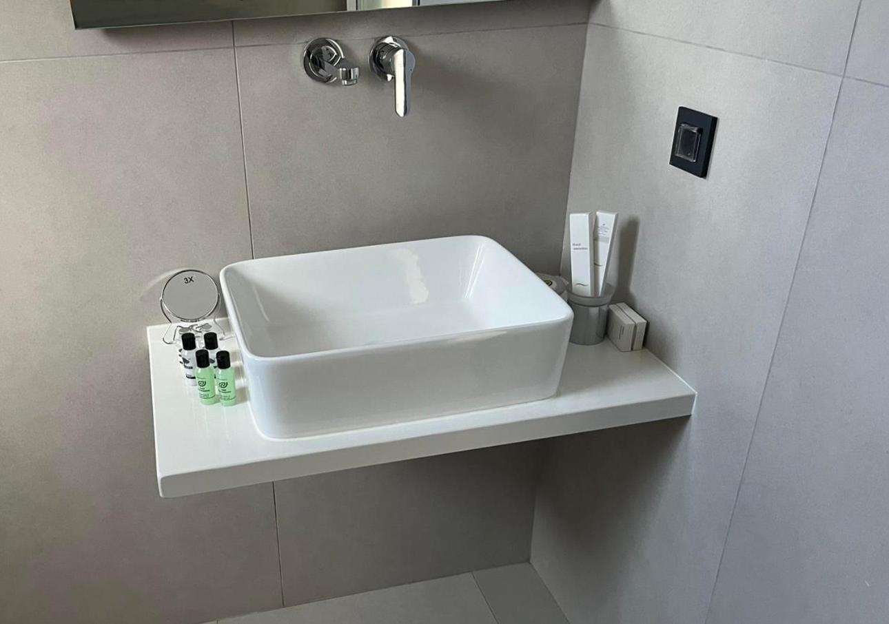 Mediterranean Dream Palaiochora Ngoại thất bức ảnh