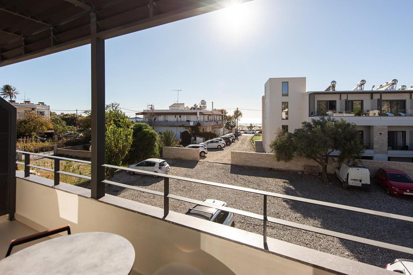 Mediterranean Dream Palaiochora Ngoại thất bức ảnh