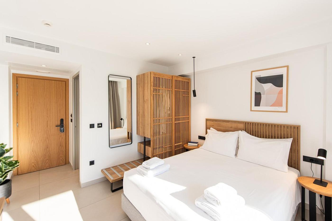 Mediterranean Dream Palaiochora Ngoại thất bức ảnh